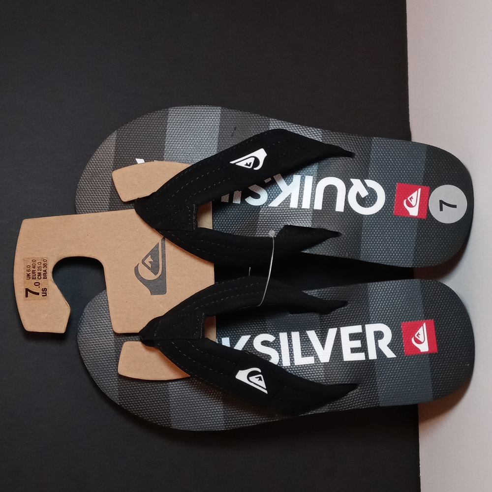 Quicksilver Flip Flop Size 7 Brand New
